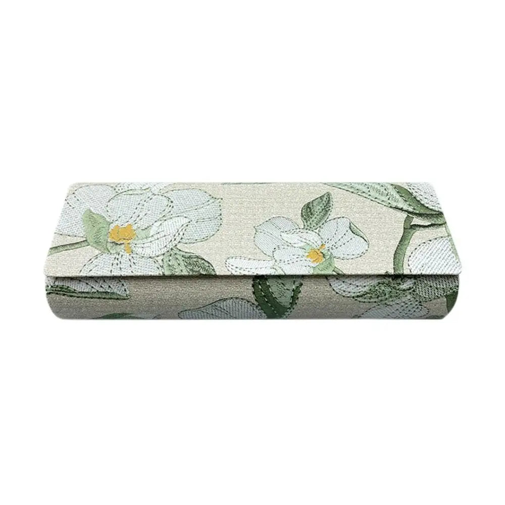 Etui
