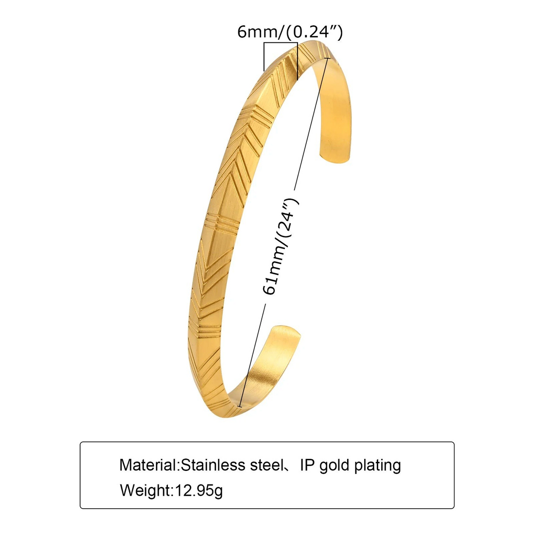 Aureliss Ryder Manschettenarmband aus goldfarbenem Edelstahl mit eingraviertem Fischgrätenmuster