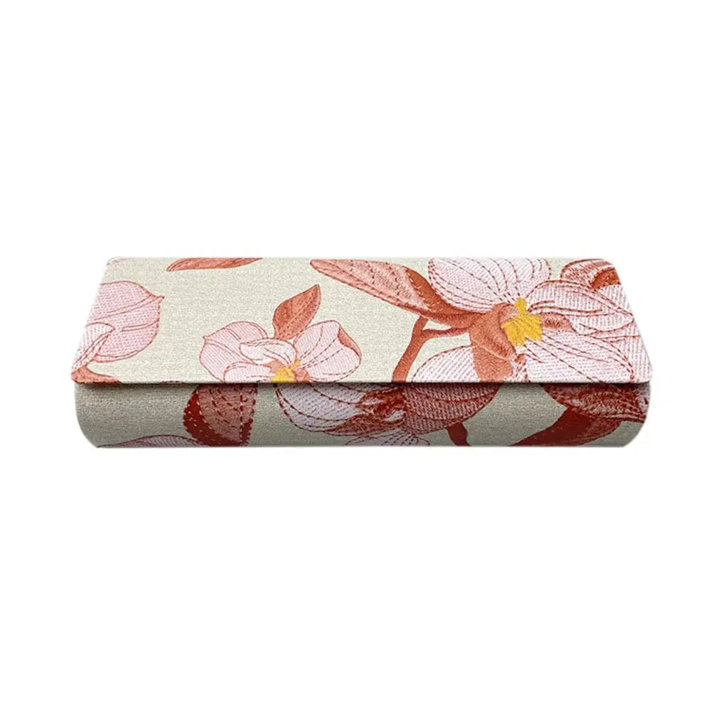 Etui
