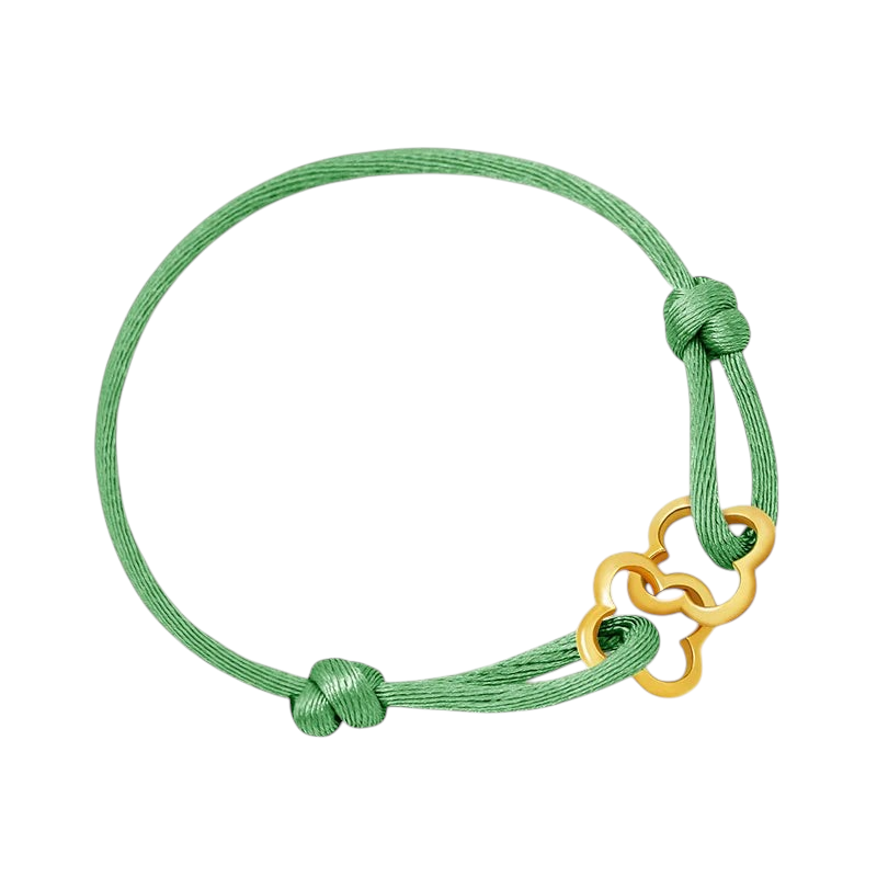 Aureliss geflochtenes Armband in Mintgrün mit goldfarbenem kleeblattartigem Anhänger und verstellbarem Knoten