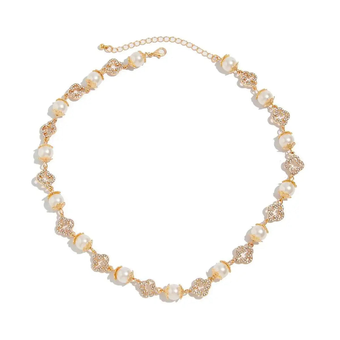 Aureliss Perlenkette Dorian in Gold mit blütenförmigen Zirkonia-Elementen für einen eleganten, luxuriösen Look.
